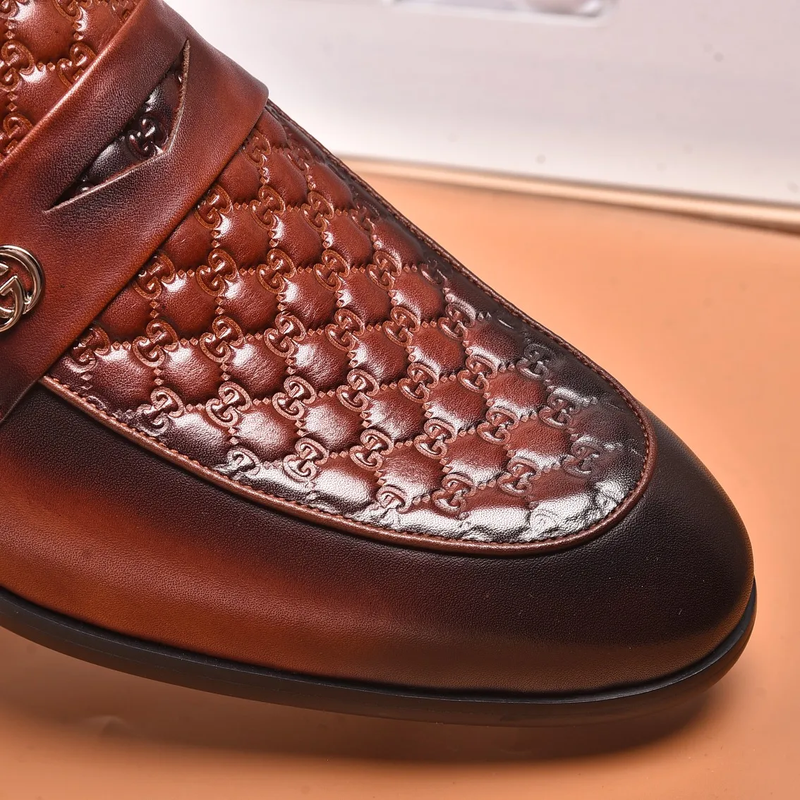 Men's shoes💰540📛📛Original (water-dyed cowhide) Gucci GUCCI official website formal shoes🌀 Italian🇮🇹imported cowhide➕top imported water-dyed cowhide lining💋Finely handmade original bottom, the real thing looks better when photographed in person Standard size 38-44